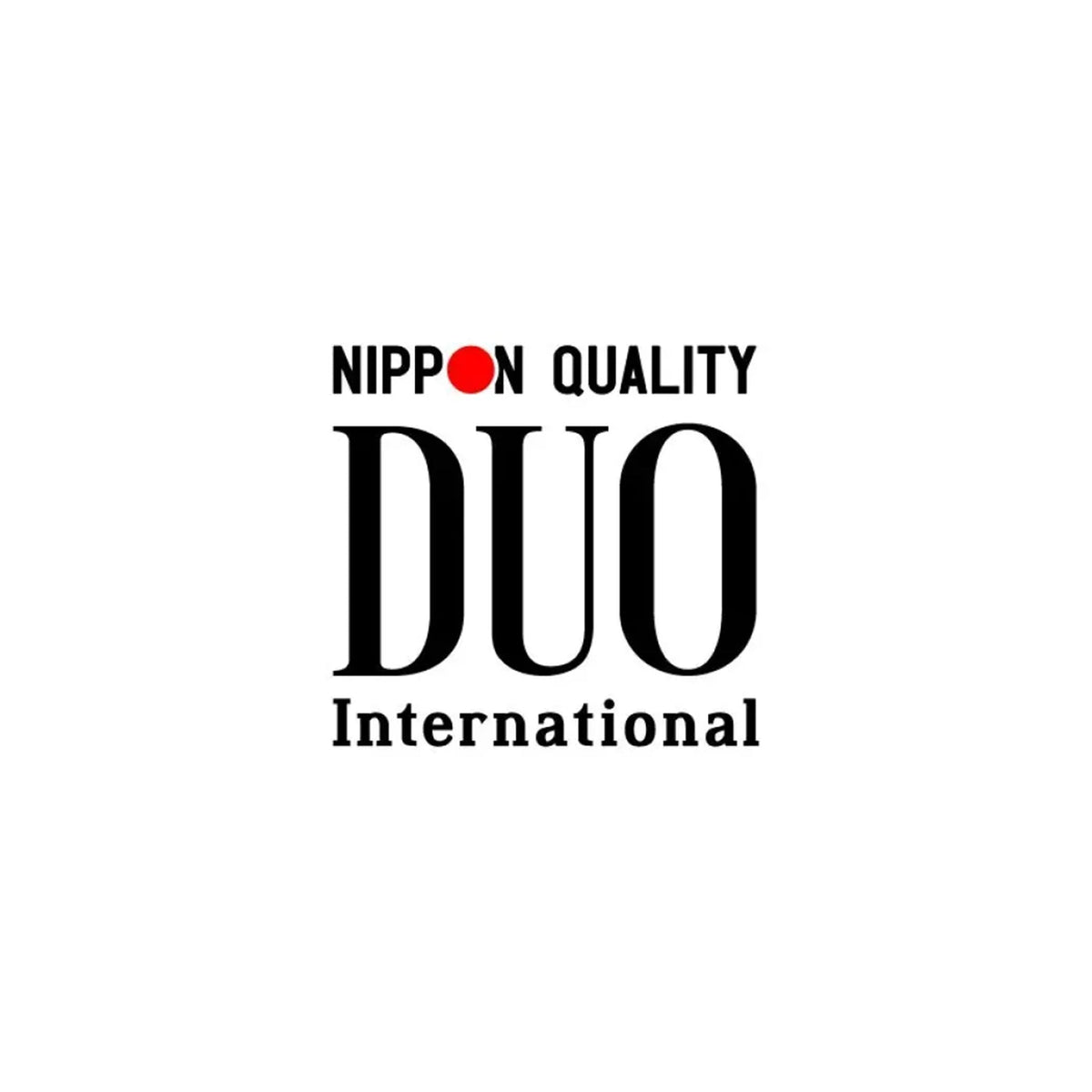 Logotyp med texten Nippon Quality DUO International mot en vit bakgrund. O:et i Nippon är en röd prick som refererar till den japanska flaggan.